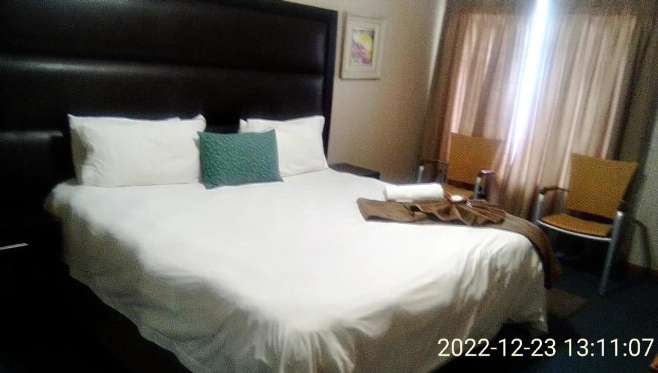 キング・ウィリアムズ・タウン Hemmingways Bed & Breakfast エクステリア 写真